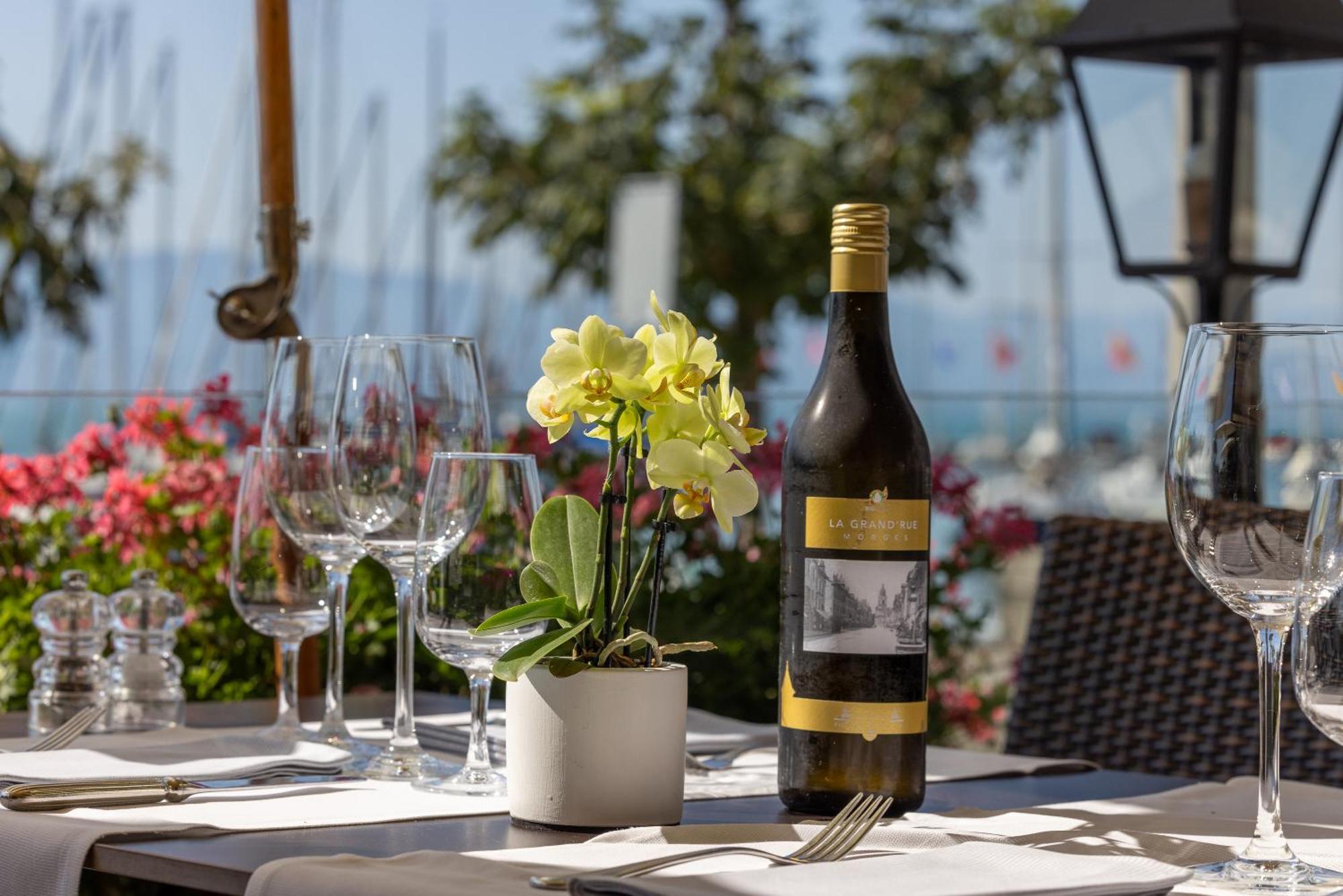 Romantik Hotel Mont Blanc Au Lac Morges Exterior photo