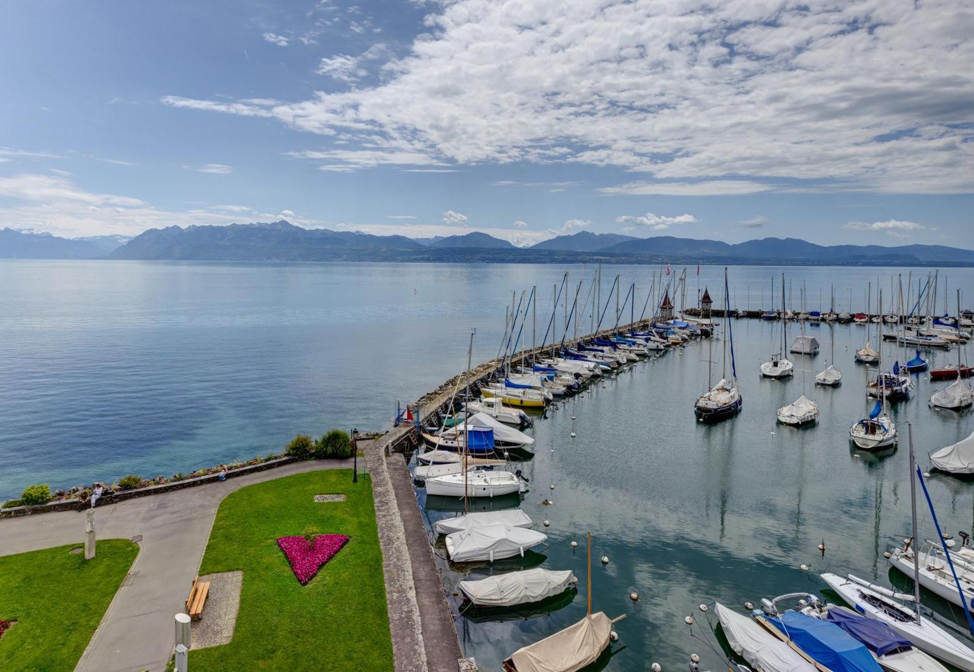 Romantik Hotel Mont Blanc Au Lac Morges Exterior photo